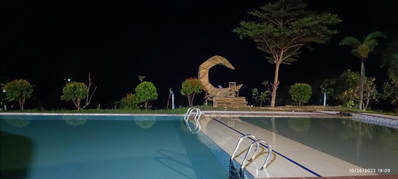 נסאונג Lover View Pool Bar & Bungalows מראה חיצוני תמונה